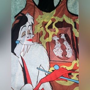 Hot topic Disney Cruella deville 101 Dalmatians tank